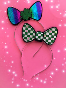 Feeling green App style bow